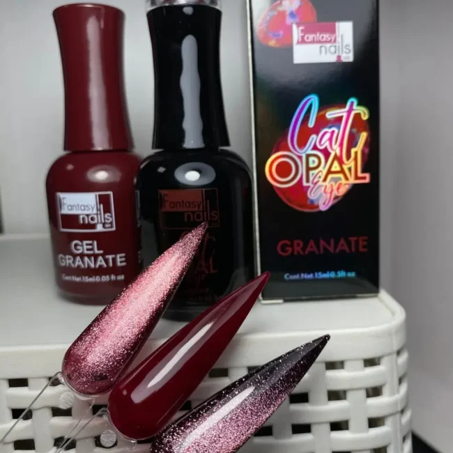 𝐂𝐀𝐓 𝐄𝐘𝐄 𝐎𝐏𝐀𝐋 𝐆𝐑𝐀𝐍𝐀𝐓𝐄 𝐅𝐀𝐍𝐓𝐀𝐒𝐘 𝐍𝐀𝐈𝐋𝐒