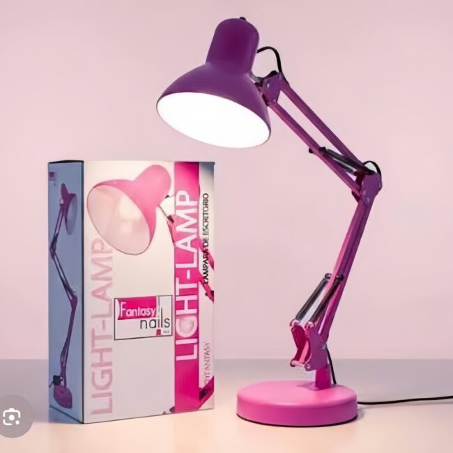 𝐋𝐀𝐌𝐏𝐀𝐑𝐀 𝐃𝐄 𝐄𝐒𝐂𝐑𝐈𝐓𝐎𝐑𝐈𝐎 𝐑𝐎𝐒𝐀 𝐅𝐀𝐍𝐓𝐀𝐒𝐘 𝐍𝐀𝐈𝐋𝐒